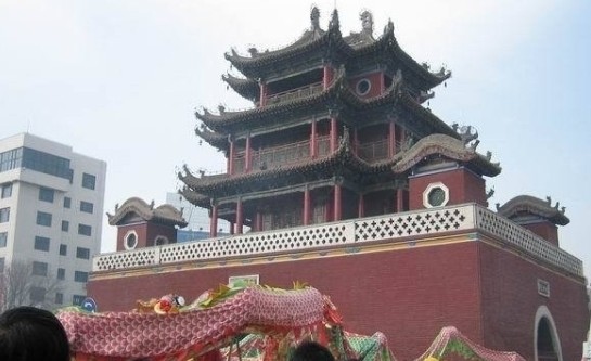 �������Y