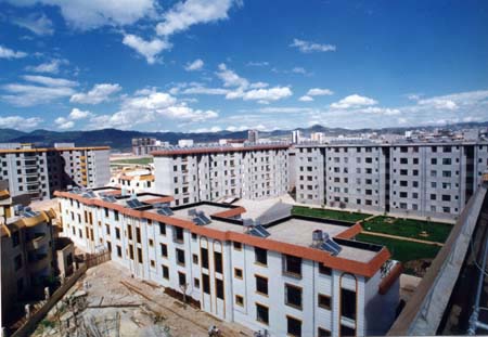 �������Y